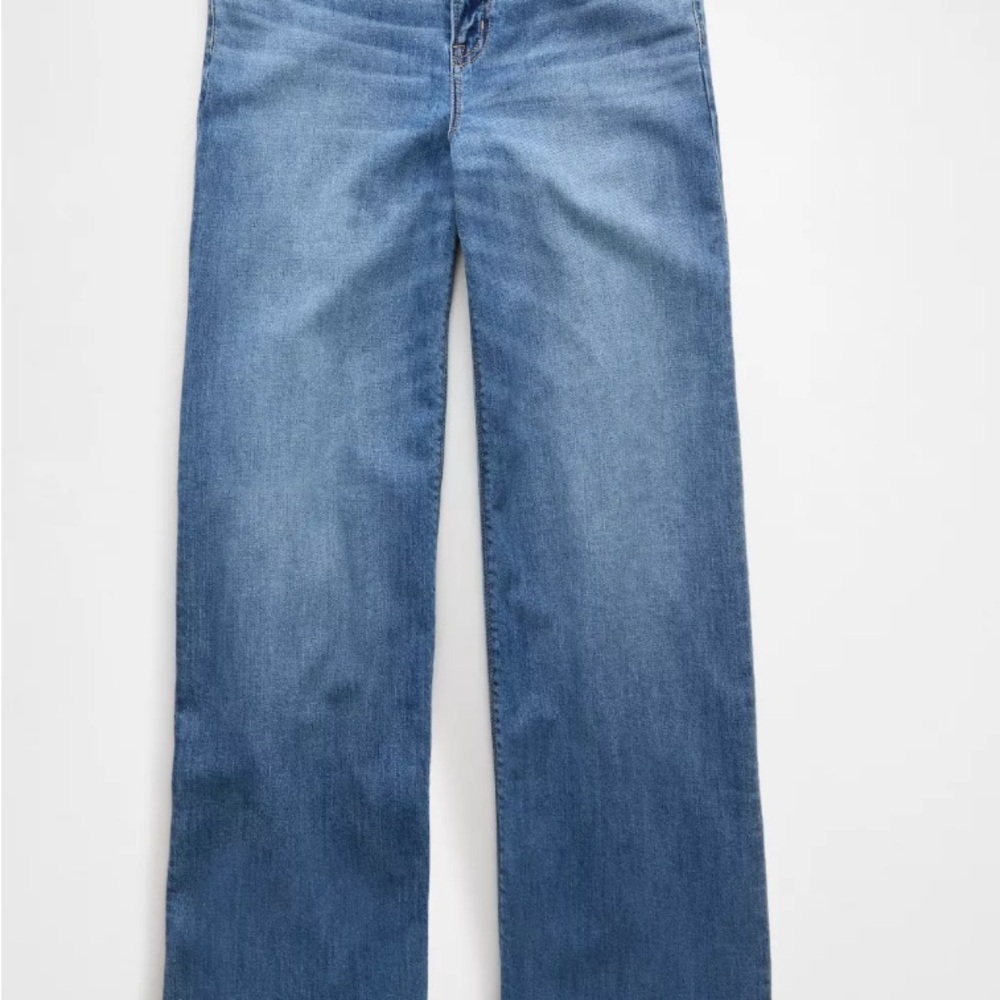 AE Dreamy Drape Stretch Super High-Waisted Baggy Wide-Leg Jean